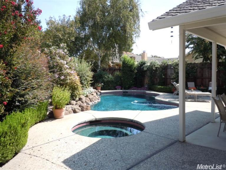 2204 Arnhem Pl, Modesto, CA 95356 photo 3