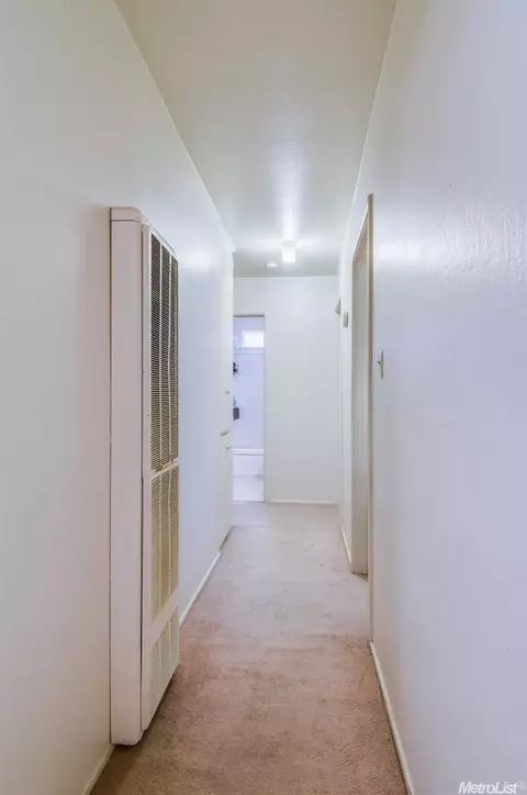 5415 Cedarhurst Way, Carmichael, CA 95608 photo 9