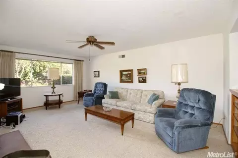 1006 Eureka Ave, Davis, CA 95616 photo 4