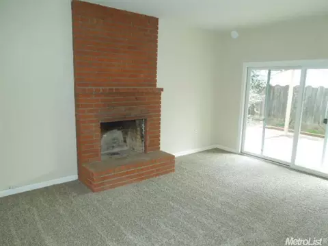 1316 Dalton Way, Modesto, CA 95350 photo 4