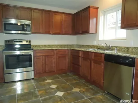 1316 Dalton Way, Modesto, CA 95350 photo 6