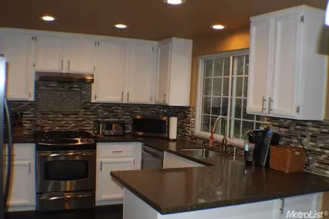 2011 Meadow Mist Ct, Elverta, CA 95626 photo 2