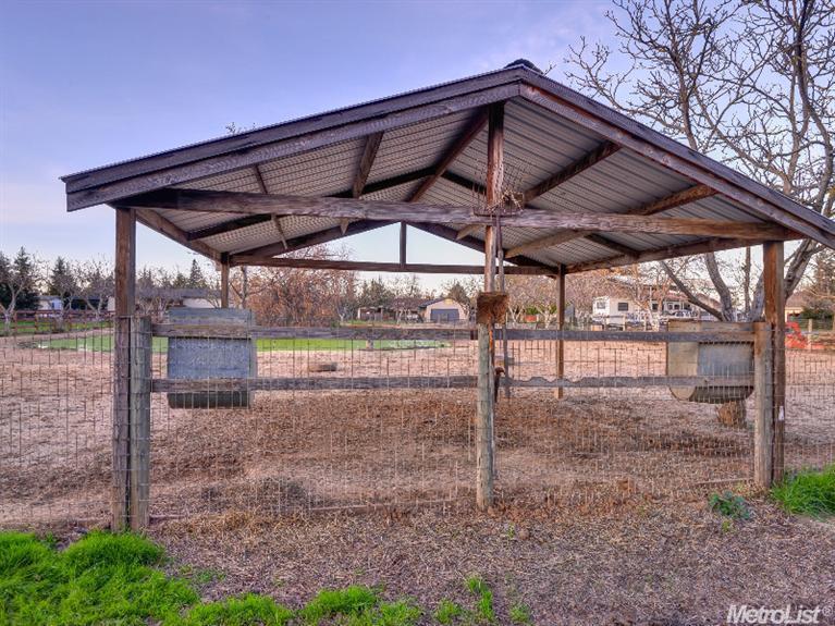 3429 E Collier Rd, Acampo, CA 95220 photo 23