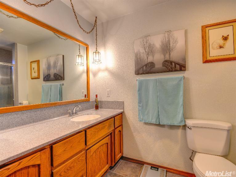 3429 E Collier Rd, Acampo, CA 95220 photo 9