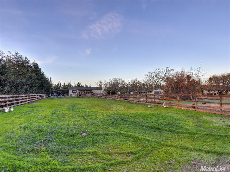 3429 E Collier Rd, Acampo, CA 95220 photo 22
