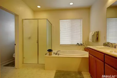 2905 Temescal Dr, Modesto, CA 95355 photo 18