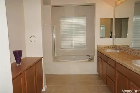 907 Campfire Cir, Rocklin, CA 95765 photo 10