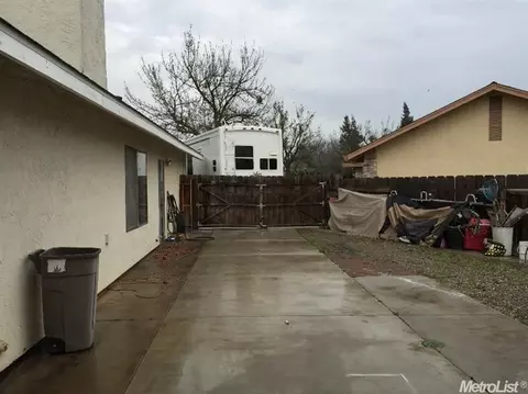 813 Deer Park Dr, Modesto, CA 95358 photo 15