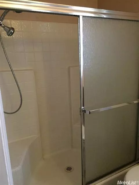 813 Deer Park Dr, Modesto, CA 95358 photo 8