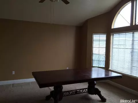 813 Deer Park Dr, Modesto, CA 95358 photo 5