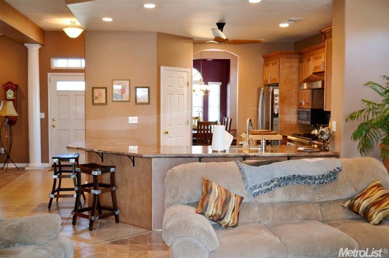 828 John Roos Ave, Ripon, CA 95366 photo 12