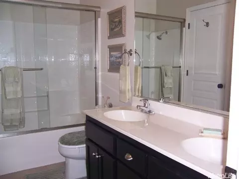 175 Machado Ct, Tracy, CA 95376 photo 9