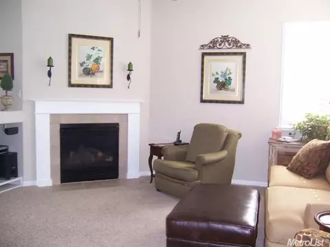 175 Machado Ct, Tracy, CA 95376 photo 5