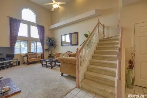 104 Pascoe Ct, Folsom, CA 95630 photo 3