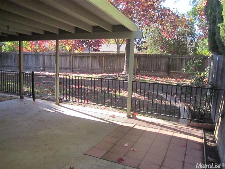 4753 Rustic Rd, Fair Oaks, CA 95628 photo 18