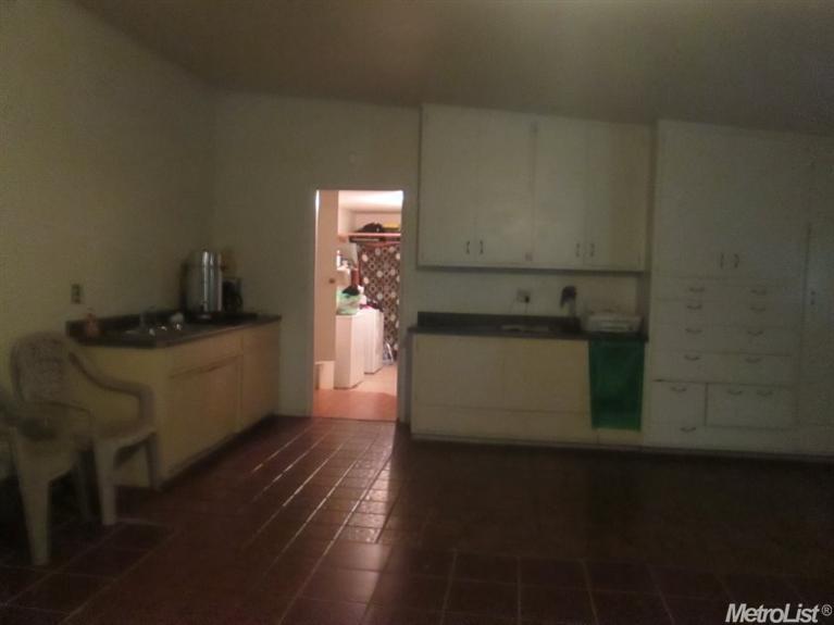 7364 Grace Ave, Winton, CA 95388 photo 6