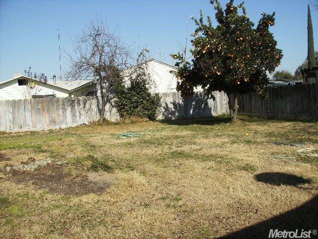 7364 Grace Ave, Winton, CA 95388 photo 3