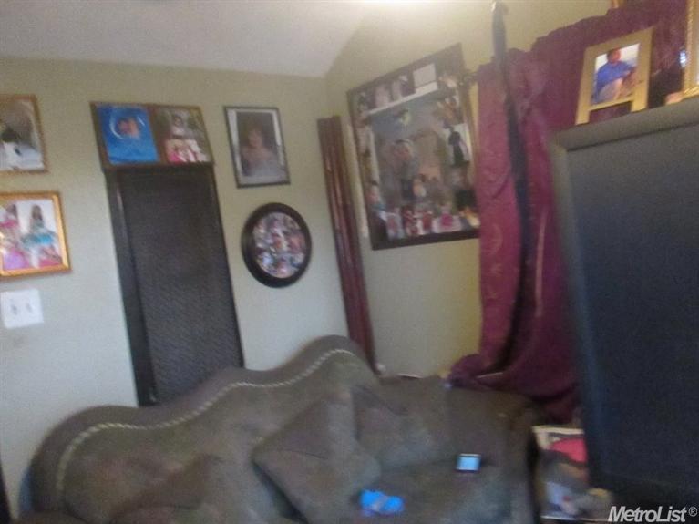 7364 Grace Ave, Winton, CA 95388 photo 10