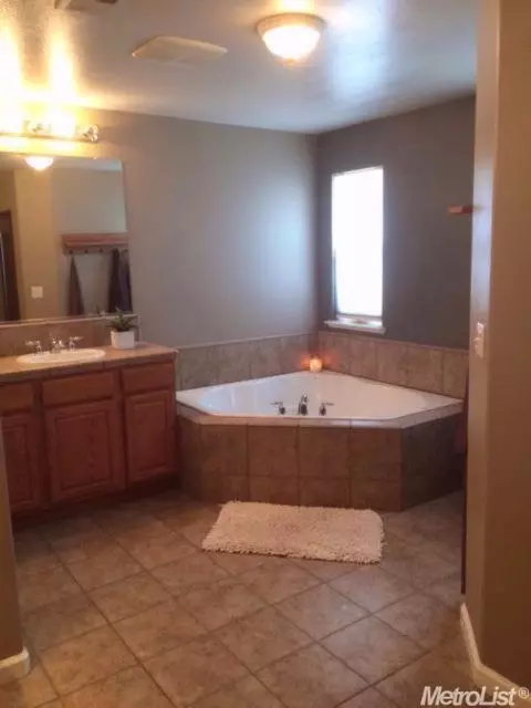 63 Nostalgia, Patterson, CA 95363 photo 21