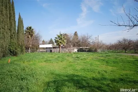 1449 Clinton Rd, Hughson, CA 95326 photo 24