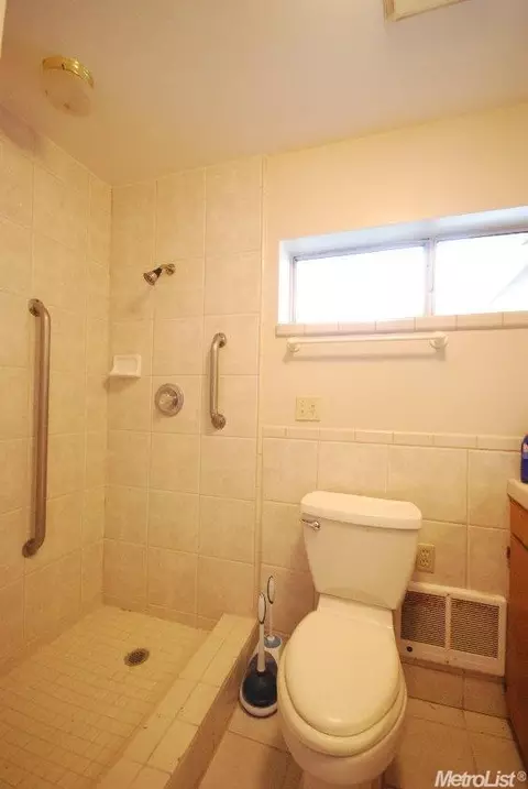 1449 Clinton Rd, Hughson, CA 95326 photo 12