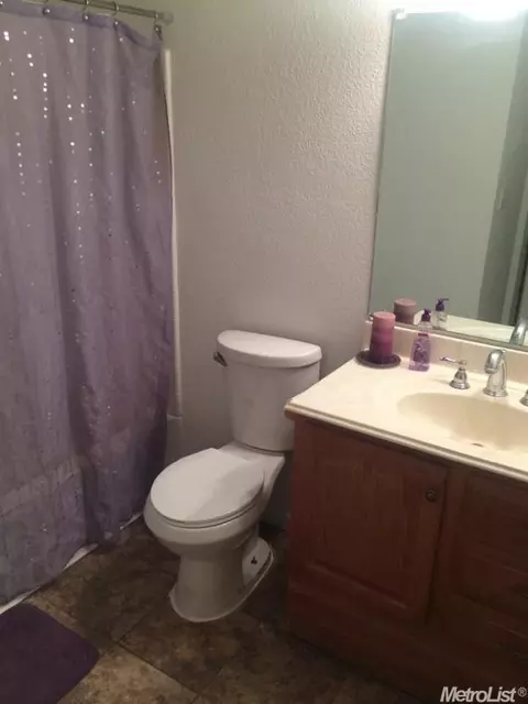 2808 Prince Albert Dr, Modesto, CA 95350 photo 7