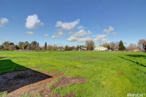 9765 Orr Rd, Galt, CA 95632 photo 23