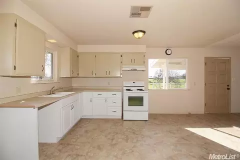 9765 Orr Rd, Galt, CA 95632 photo 10