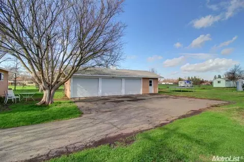 9765 Orr Rd, Galt, CA 95632 photo 5