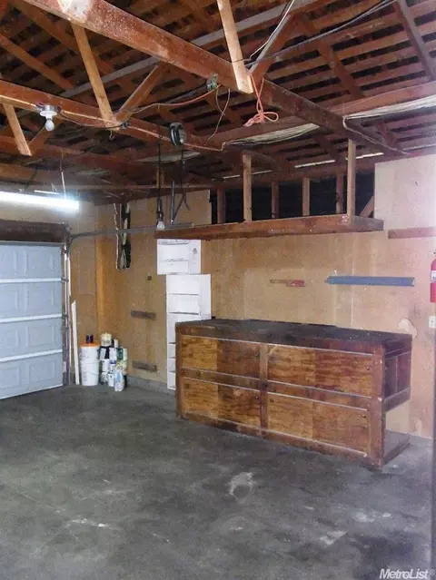 2425 Kilkenny Dr, Modesto, CA 95355 photo 8