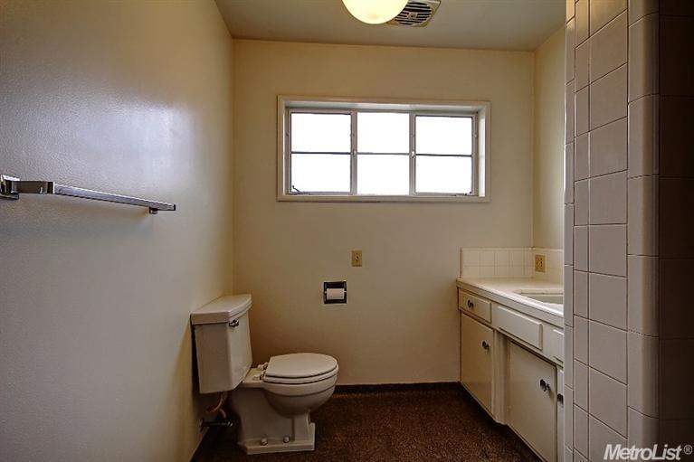 601 Stewart Rd, Modesto, CA 95356 photo 17
