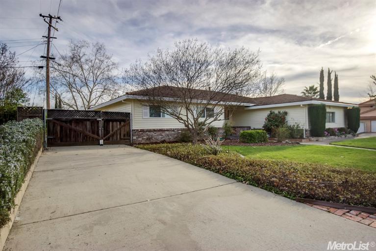 6150 Longmont Way, Carmichael, CA 95608 photo 2