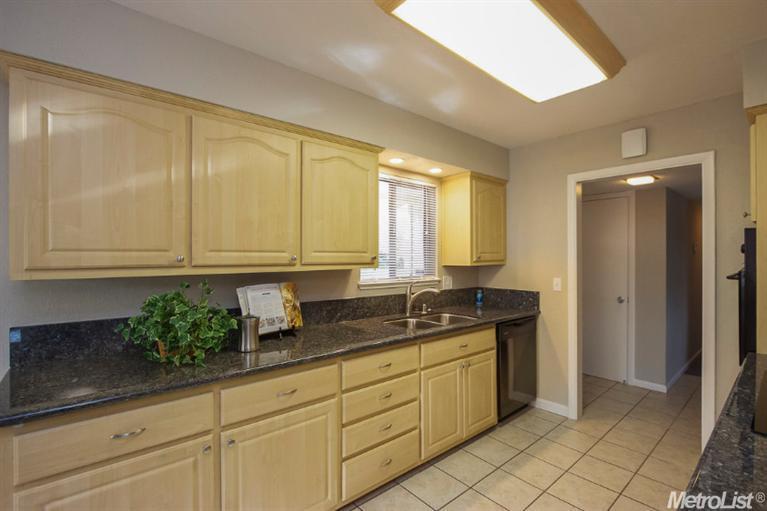 6150 Longmont Way, Carmichael, CA 95608 photo 7