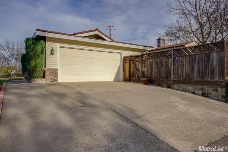 6150 Longmont Way, Carmichael, CA 95608 photo 3