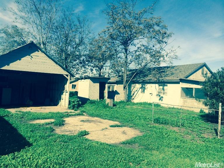 724 Bliss Rd, Ceres, CA 95307 photo 1