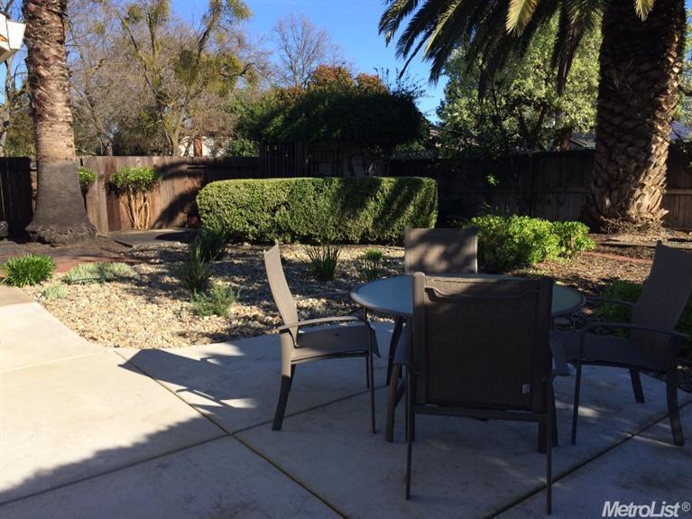 860 Donovan Ct, Davis, CA 95618 photo 17