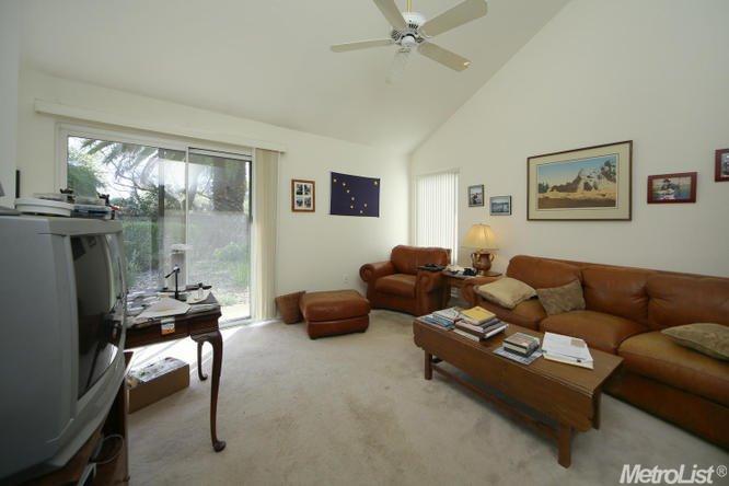 860 Donovan Ct, Davis, CA 95618 photo 12