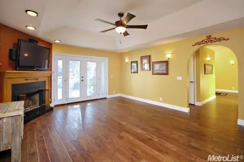 506 Marina Cir, Davis, CA 95616 photo 9