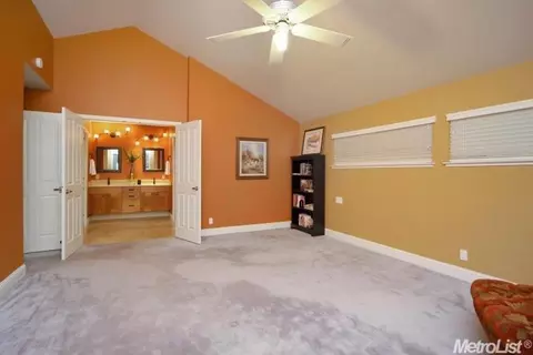 506 Marina Cir, Davis, CA 95616 photo 15