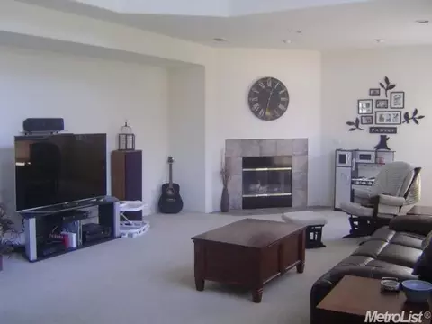 1187 Solomon Ct, Tracy, CA 95377 photo 8