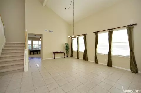 2604 Hartley St, Davis, CA 95618 photo 9