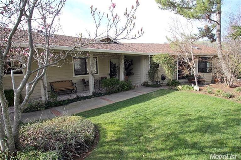 301 N View Ct, Sutter Creek, CA 95685 photo 1