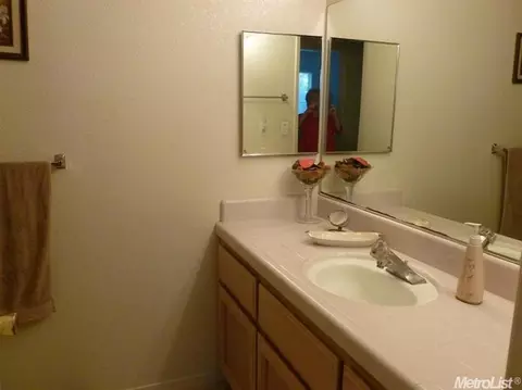 5215 Janell Way, Carmichael, CA 95608 photo 7