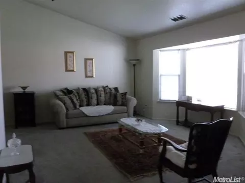 5215 Janell Way, Carmichael, CA 95608 photo 2