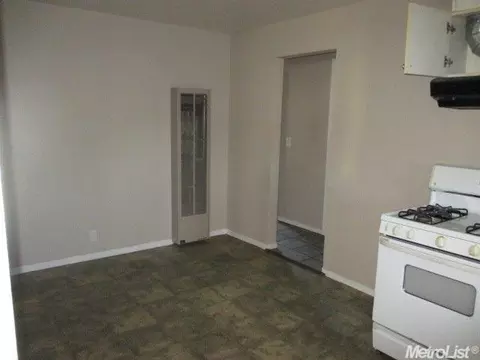 750 Carroll Ave, Sacramento, CA 95838 photo 3
