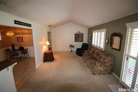 1225 Georgetown Ave, Turlock, CA 95382 photo 3