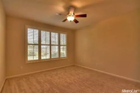 2450 Longspur Loop, Lincoln, CA 95648 photo 8