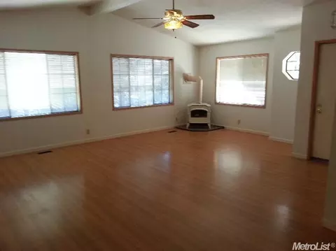 955 Sawmill Rd, Colfax, CA 95713 photo 3