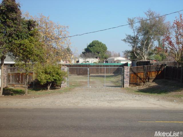 17801 E Brook Dr, Madera, CA 93638 photo 23