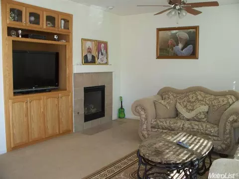 1216 Jasmine Dr, Patterson, CA 95363 photo 7